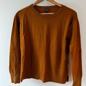 Gap Sweater